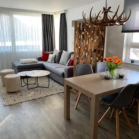 Maurers Schlierseetraum Nummer 5 Mit Ca 70 Qm Erfreut Urlauber Auf Hohem Niveau Ideal Fuer 4 Personen Mit Balkon Zur Gartenseite *